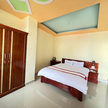 Huy Hoang Hotel Dong Van  Kültér fotó
